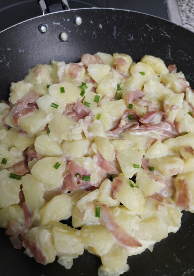 Una foto de 🥔 Patatas carbonara