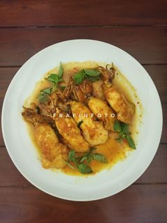 Foto resep Gulai Cumi Bunting