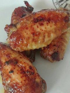 Una foto de Alitas de pollo marinadas al horno