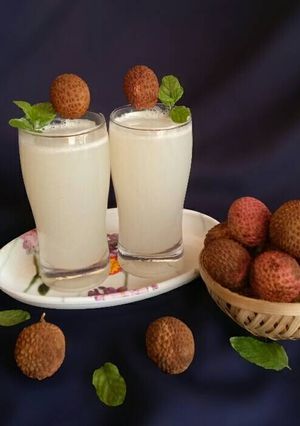 લીચી લેમોનેડ રેસીપી મુખ્ય ફોટો