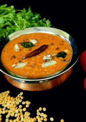 A picture of Spicy Andhra style tomato pappu.