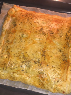 Una foto de Empanada de jamón York y queso