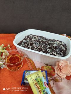 عکسی از دستور کیک یخچالی