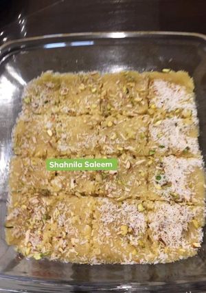 A picture of Coconut halwa 🌴.
