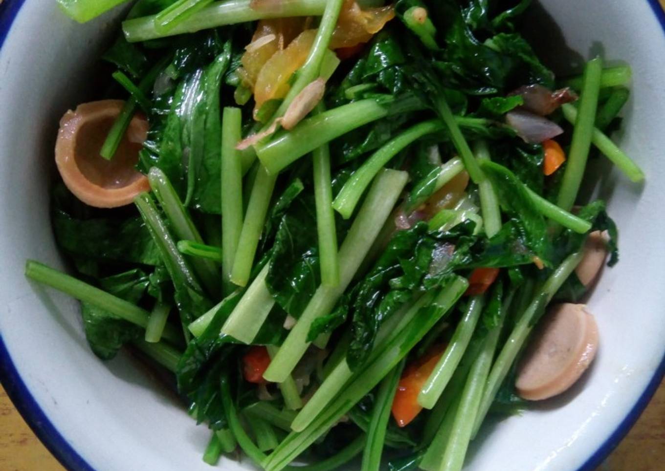 Tumis sawi hijau spesial