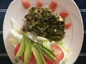 Una foto de salsa chimichurri