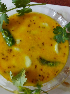 अरबी की कढ़ी (Arbi ki kadhi recipe in hindi) रेसिपी मुख्य फोटो