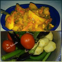 A picture of Okra and eggplant vegetable broth.