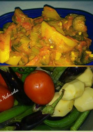 A picture of Okra and eggplant vegetable broth.