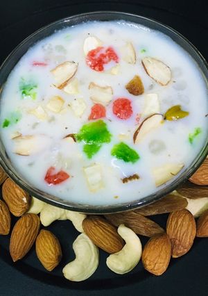 मिल्की साबूदाना (नवरात्रि) (Navratri Special Milky Sabudana Recipe in Hindi) रेसिपी मुख्य फोटो