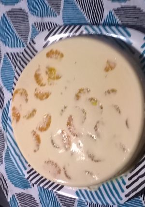 Una foto de Gelatina de tres leches con fruta