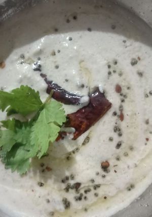 A picture of Peanut chutney.