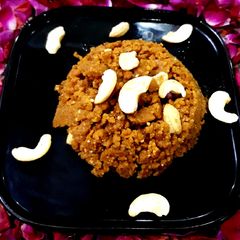 A picture of Peanut Cheezy Halwa.