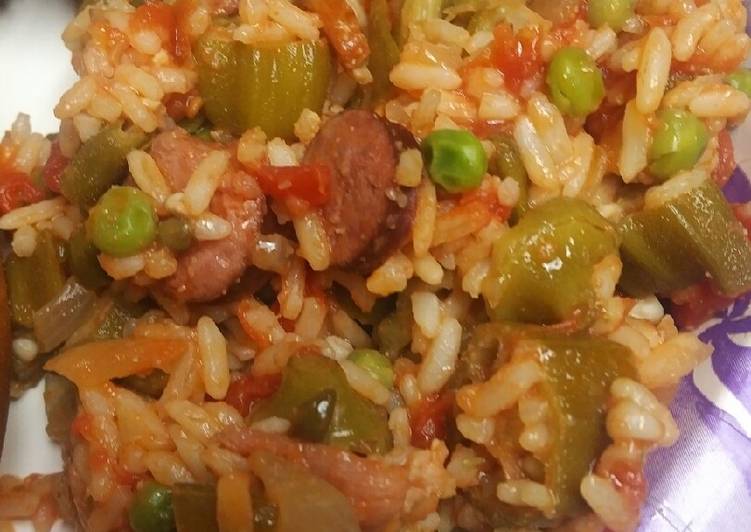 Steps to Prepare Super Quick Homemade Rice, Okra, and Tomatoes