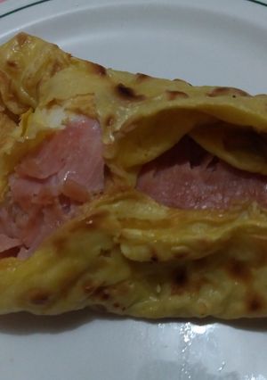 Foto di Crepes prosciutto e scamorza