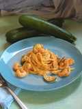 Sciaratelli con gamberi e zucchine e panna