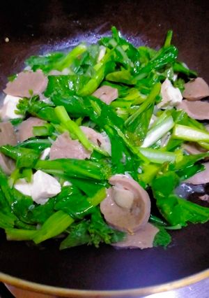 Foto resep 249) tumis sawi hijau bakso dan tahu