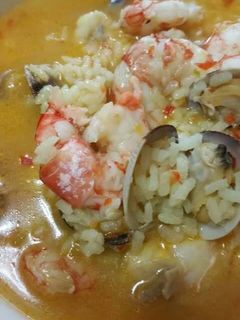 Una foto de Arroz marinero
