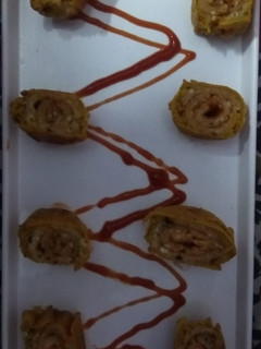 पनीर पिनव्हील पकौड़ा (paneer pinwheel pakoda recipe in Hindi) रेसिपी मुख्य फोटो