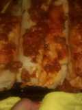Canelones de verdura con corazón de queso y salsa roja