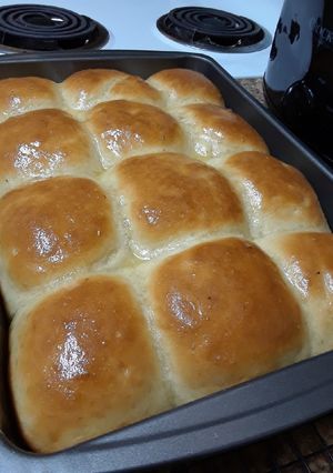 A picture of 1 Hour Dinner Rolls.