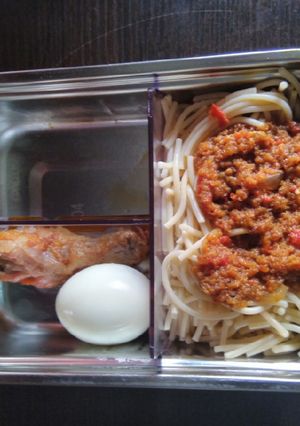 A picture of Spaghetti sauce.
