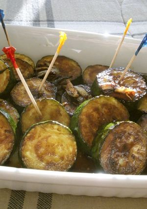 A picture of Pinchos: Marinated Zucchini.