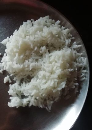 A picture of Plain rice.