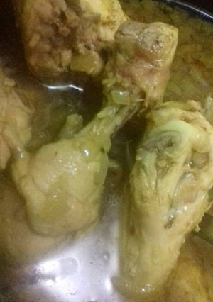Foto resep Ayam Kuah Bumbu Kuning ala Mami Abel