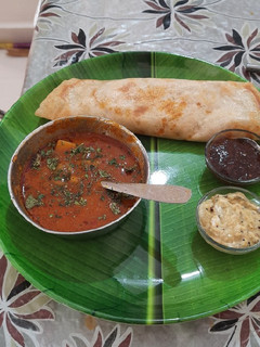 ઢોસા (Dosa Recipe In Gujarati) રેસીપી મુખ્ય ફોટો