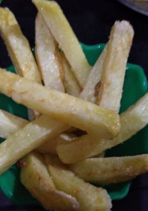 फ्रेंच फ्राइज़ (french fries recipe in Hindi) रेसिपी मुख्य फोटो