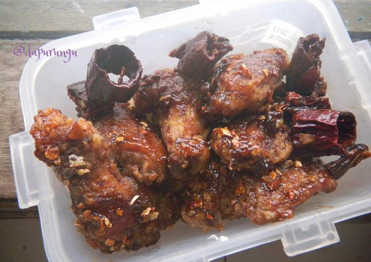 Dakgangjeong (닭강정) Ayam Goreng Alla Korea