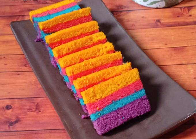 Bagaimana Menyiapkan Bolu Kukus Santan Pelangi 🌈 yang Enak