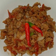 A picture of Soya chucks.