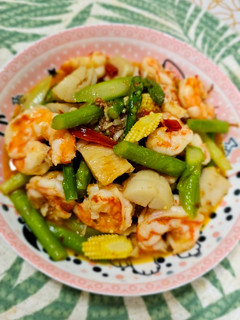A picture of XO Sauce Asparagus with Shrimp and Scallops.