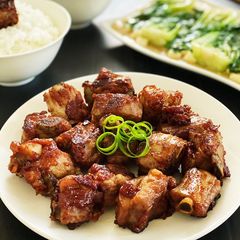 A picture of Tomato Ketchup Fried Pork Ribs.