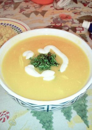 Una foto de Crema de auyama🍜