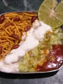 ঝুরি দই চাট (jhuri doi chat recipe in bengali) রেসিপির প্রধান ছবি