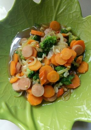 Foto resep Tumis Brokoli Wortel + Sosis