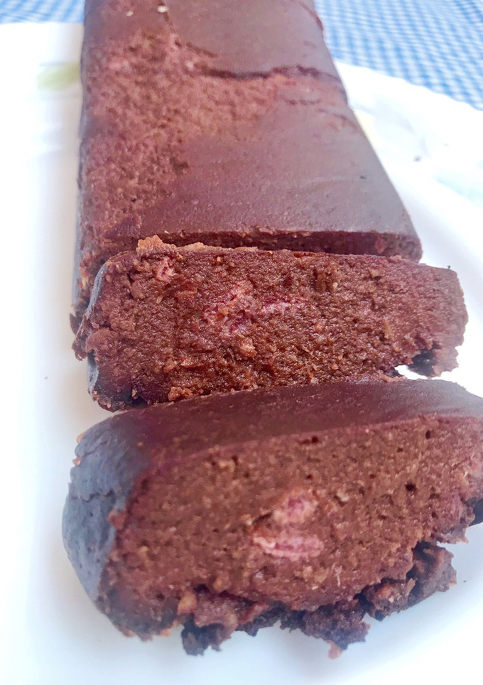 Una foto de Tarta húmeda sin azúcar de chocolate