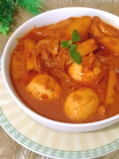 Foto resep Semur Kentang Telur Tahu Manis