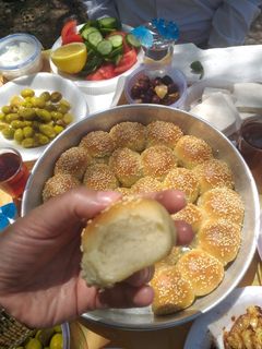صورة لوصفة خلية النحل بالجبنة والزعتر