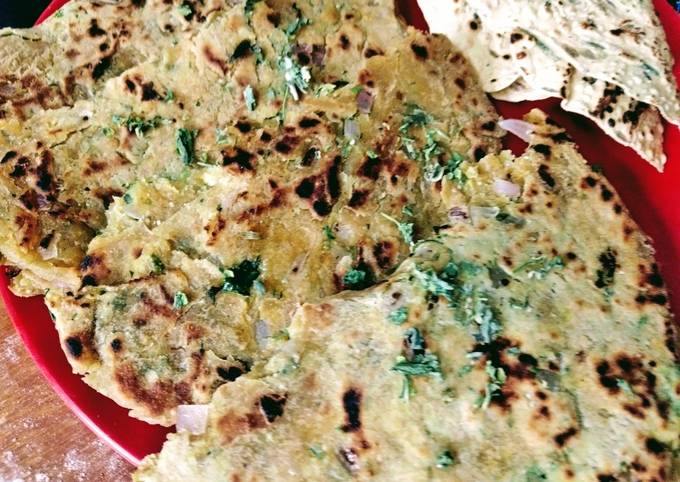 Fenugreek mix with khuskhus onion Paratha Koki