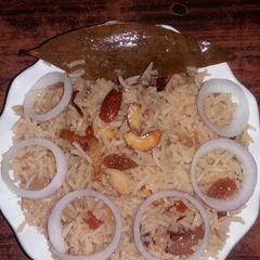 A picture of Kashmiri pulao.