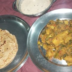 A picture of Spring Onion dry curry.