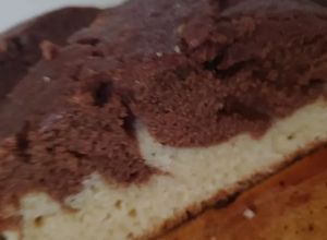 Una foto de Torta marmolada de vainilla y cocoa