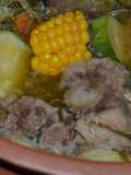 Puchero en olla de barro