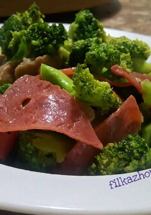 Foto resep Broccoli with smoke beef