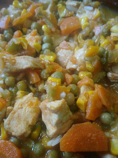 Una foto de Pollo a la cerveza versión light a mi manera#fácil#saludable