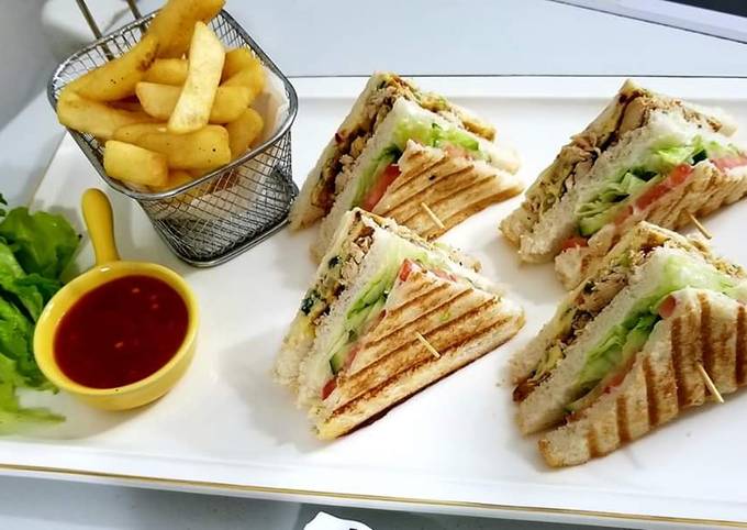 Steps to Make Quick CLUB SANDWICHES #cookpadramadan